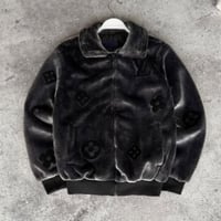 جاكيت لويس فيتون رمادي