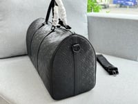 شنطة سفر لويس فيتون