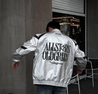 Hellstar's red bomber jacket is decorated with a b...