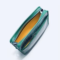 شنطة يد قويارد