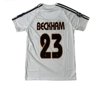 تيشيرت ريال مدريد بيكهام