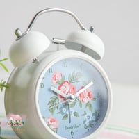 9154 ساعة ريترو ميني مع إضاءة من إزابيل روز