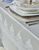 طقم مفارش طاولة Viola لون سكري