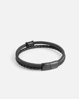 اسوارة بتصميم ملتف باللون الأسود