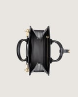 شنطة شمس النسائية جلد بلون أسود