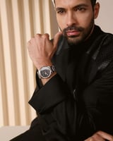 ساعة زُحل رجالية من الستيل بلون فضي