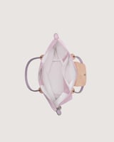 شنطة نسائية بمقاس كبير بلون أرجواني