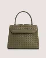 شنطة نسائية كلاسيك واسعة بلون أخضر