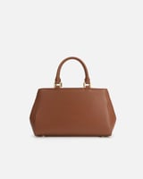 شنطة نسائية بلون بني بمقاس واسع