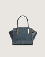 شنطة مزايا النسائية باللون الأزرق