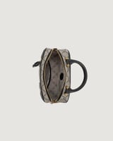 شنطة نسائية بتصميم أنيق بلون أسود