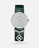 ساعة سما النسائية بلون أخضر مع تعليقة مميزة