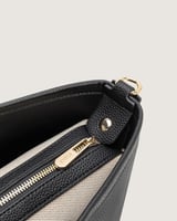 شنطة أرجوان النسائية عملية باللون الأسود