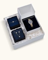 طقم من ساعة بلون ذهبي وطقم زركون