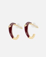 حلق نسائي بتصميم أنيق بلون ذهبي و عودي