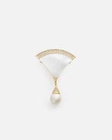 بروش نسائي بتصميم أنيق بلون ذهبي