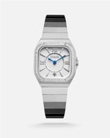 طقم نسائي يميز حضورك