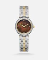 طقم نسائي أنيق لكل سيدة راقية بلون ذهبي