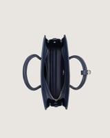 شنطة ورد النسائية جلد بلون أزرق