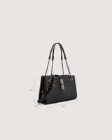 ‎ شنطة بلون أسود بحجم كبير لكل الأوقات