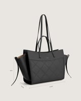 شنطة خُلود النسائية جلد بلون أسود