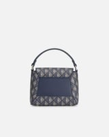 شنطة نسائية بحجم صغير بلون أزرق منقوش