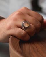 خاتم فضة رجالي فاخر بحجر العقيق اليماني