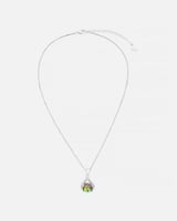 سلسال نسائي بلون فضي بتصميم ملفت