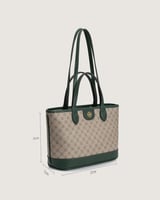 شنطة نسائية بتصميم عملي بلون أخضر