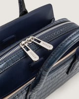 شنطة صفاء النسائية جلد بلون أزرق