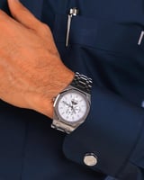 طقم هدية رجالية باللون الفضي