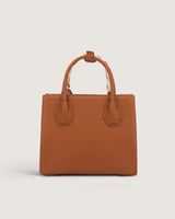 شنطة نسائية لكل الأوقات بلون بني