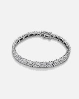 اسوارة نسائية باللون الفضي