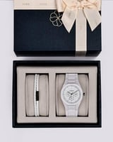 طقم رجالي ساعة واسوارة بلون أبيض
