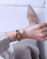 هدية نسائية مميزة ساعة وطقم زركون