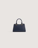 شنطة نسائية من الجلد بلون أزرق