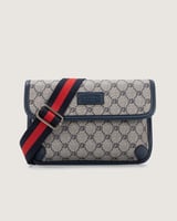 طقم هدية للجنسين من شنطة ومحفظة وميدالية.