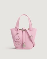 شنطة نسائية لكل يوم باللون الوردي