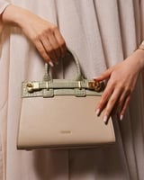 شنطة شمس النسائية بلون وردي و أخضر