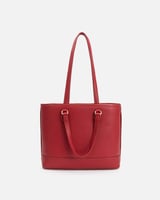 شنطة بحجم واسع لكل الأوقات بلون أحمر