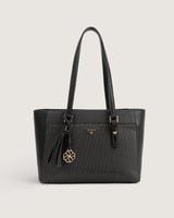 شنطة نسائية بحجم كبير بلون أسود