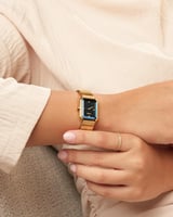 ساعة نسائية ستيل بلون ذهبي