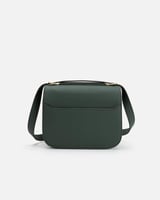 شنطة بلمسة فاخرة باللون الأخضر