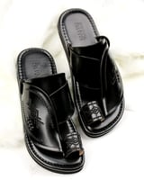 زيبرية رجالية من الجلد بلون أسود