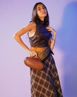 شنطة حُلم النسائية جلد بلون بني