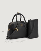 شنطة نسائية بتصميم كلاسيك بلون أسود