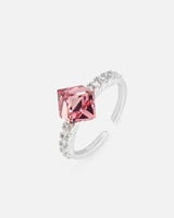 خاتم نسائي مميز باللون الفضي