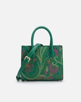 شنطة نسائية تعبر عن الفن بأناقة بلون أخضر