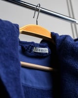 روب رجالي فندقي بلون أزرق