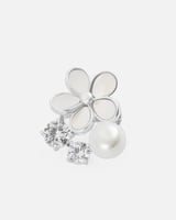 بروش نسائي بتصميم مميز بلون فضي